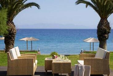 호텔 The Ixian Grand & All Suites  Adults Only