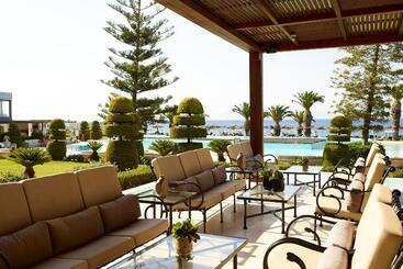 호텔 The Ixian Grand & All Suites  Adults Only
