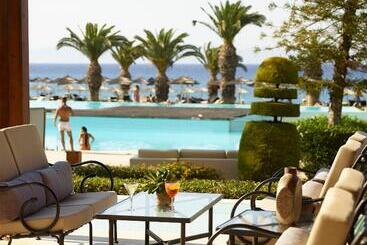 호텔 The Ixian Grand & All Suites  Adults Only