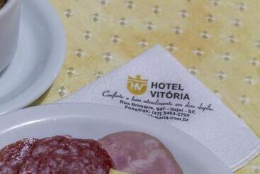 هتل Vitoria Itajai