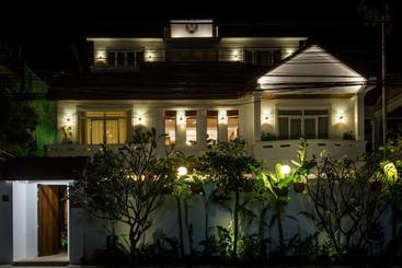 בית מלון כפרי Vmansion Boutique