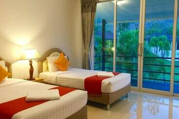 Pechmaneekan Beach Resort