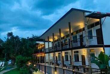 Pechmaneekan Beach Resort