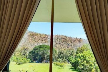 Pechmaneekan Beach Resort