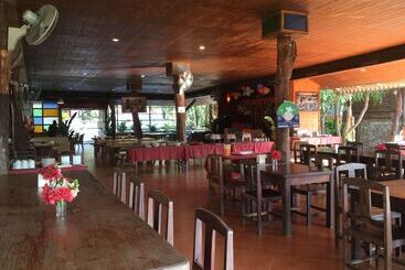 Pechmaneekan Beach Resort