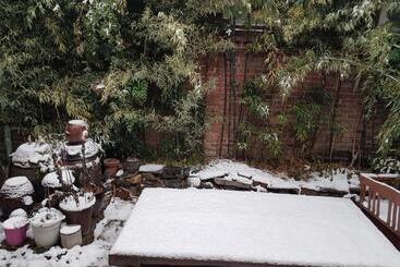 پانسیون Gongsimga Hanok Guesthouse