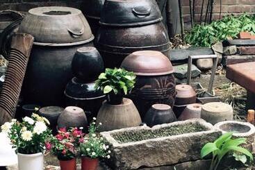 پانسیون Gongsimga Hanok Guesthouse