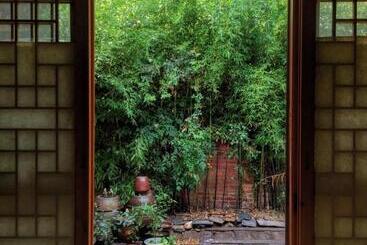 پانسیون Gongsimga Hanok Guesthouse