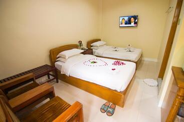 The Hotel Umbra Bagan