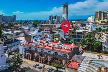 Boutique Hotel & Suites Hacienda Lord Twigg