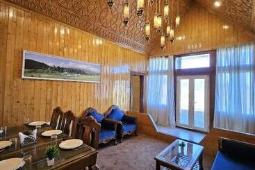 هتل Gulmarg Woods By Stay Pattern