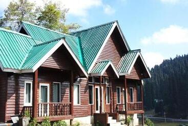 هتل Gulmarg Woods By Stay Pattern