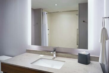 هتل Hyatt Place Melbourne Airport, Fl