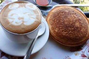 پانسیون Begnas Coffee House &