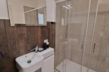 Villa Eden, Bed And Breakfast