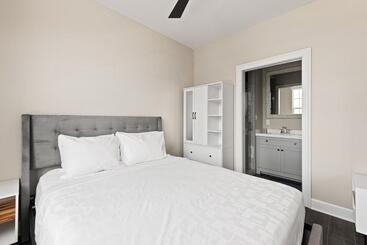 هتل Bywater Suite