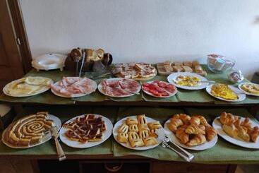 Pugnano Alto  Appartamento Castagna