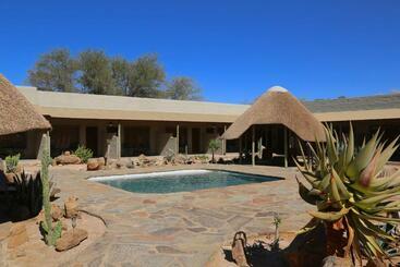 هتل Solitaire Lodge