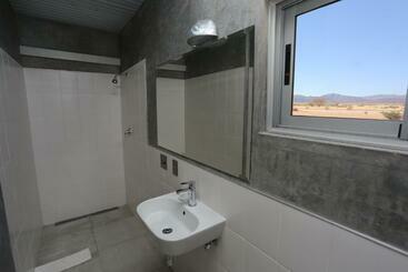 هتل Solitaire Lodge