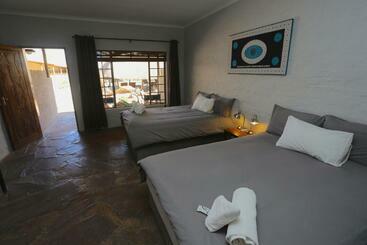 هتل Solitaire Lodge