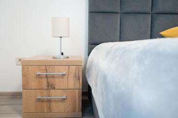 Almar Luxury Residence   Renting Apartments & Free Pool