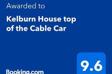تختخواب و صبحانه Kelburn House At The Top Of The Cable Car