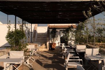 هتل Masseria Auraterrae