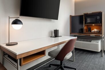 هتل Courtyard By Marriott St Paul Downtown