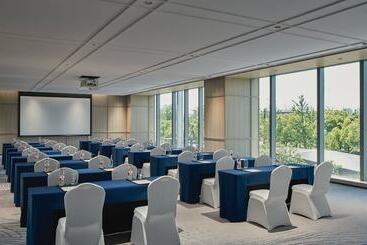 هتل Crowne Plaza Hangzhou Riverside, An Ihg