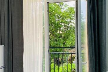 پانسیون Emma S Guest House