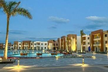 Helnan Hotel   Port Fouad