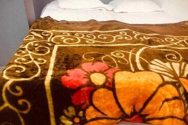 O Dev Hotel Mansarovar