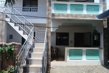 هتل Rosita S Cottages   Sakura