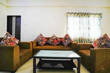 Fabhotel Himalay