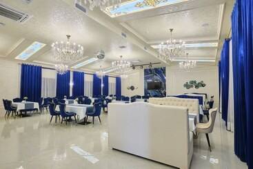 Samaria Hotel And Spa