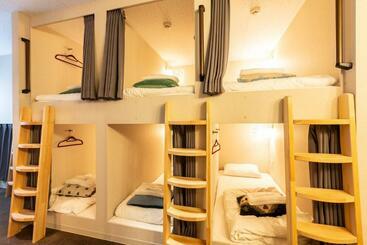Akasaka The Hostel
