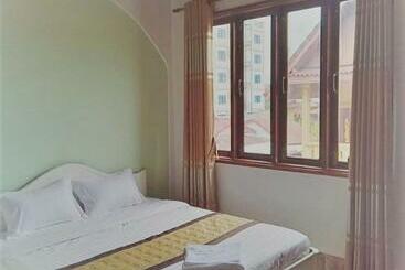 هاستل Queens Hotel Mountain View