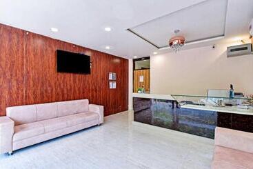 Super Collection O Hotel Roxas