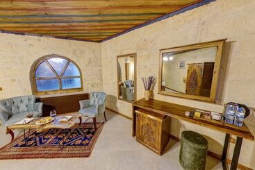 هتل Premium Cappadocia House