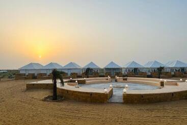 هتل Sam Desert Dunes Camp