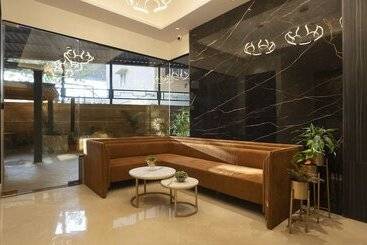 호텔 Treebo Premium Savera Inn
