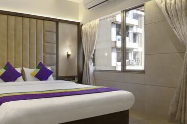 호텔 Treebo Premium Savera Inn