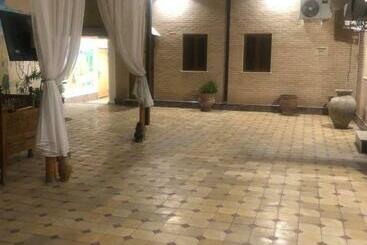پانسیون Dolon B&b