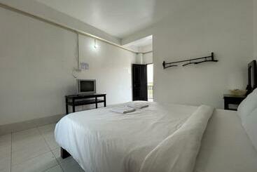 Vang Vieng Backpackers Hostel