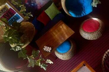 A Lounge Hostel And Cafe