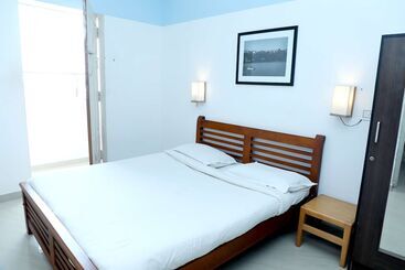 هتل Seashore Beach House