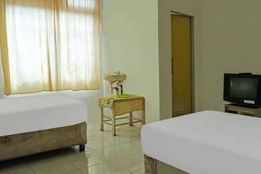 هتل Spot On 92390 Wilma Kost Syariah