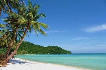 Laputa Hotel Phu Quoc