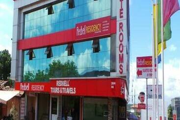 هتل Redbell Suites Residency