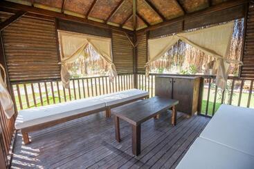 هتل Sirius Town Residence And Spa